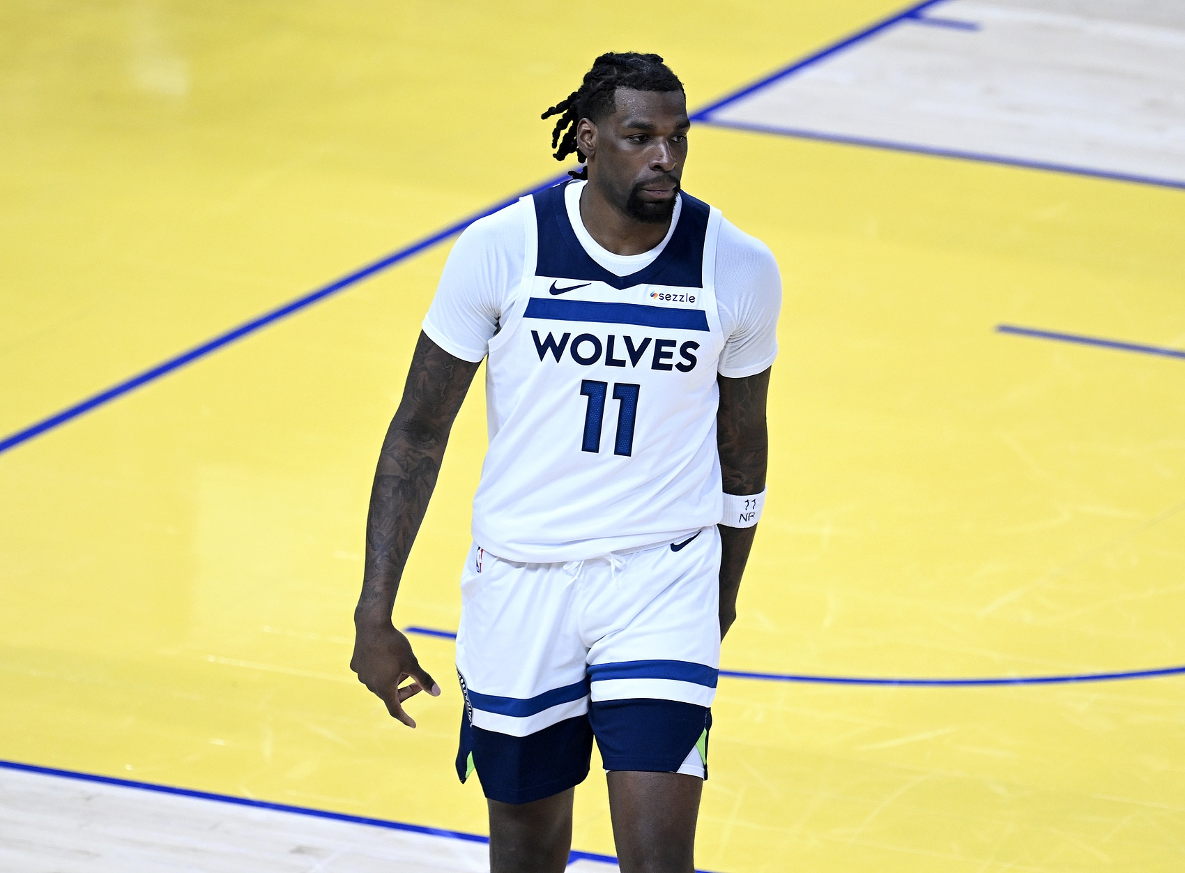NBA自由市场暗流涌动 里德或放弃球员选项寻求更大合同